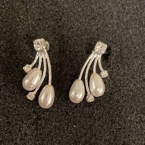 Elegant Silver Tone Faux Pearl Drop Earrings